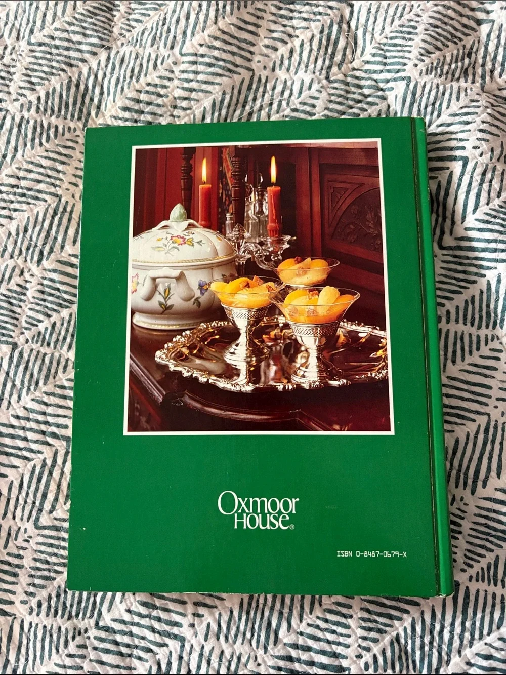 1984 and 1985.Southern Living Annual Recipes Pair — Brown & Green Covers